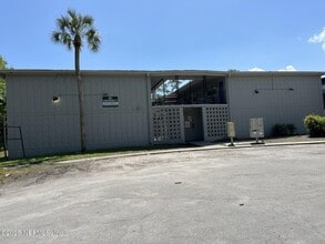 Building Photo - 5844 Justina Ct