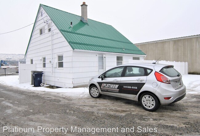 Foto del edificio - 3 br, 2 bath House - 1110 Walla Walla Ave