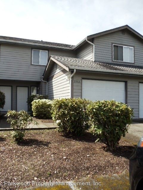 Building Photo - 3310 Morrison Rd W