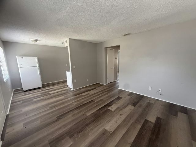 Primary Photo - 3035 66th Ave N