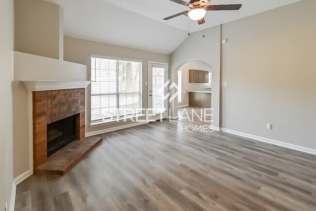 Building Photo - 7202 Peppermill Ln