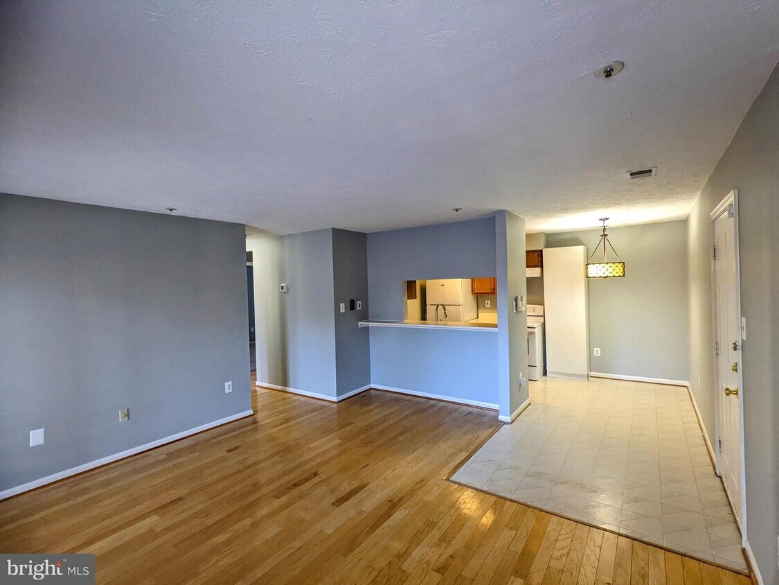 4732 Dorsey Hall Dr Unit 9902, Ellicott City, MD 21042 Apartment for