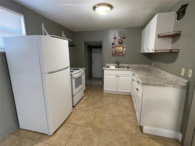 Foto del edificio - 301 W Lyman Ave