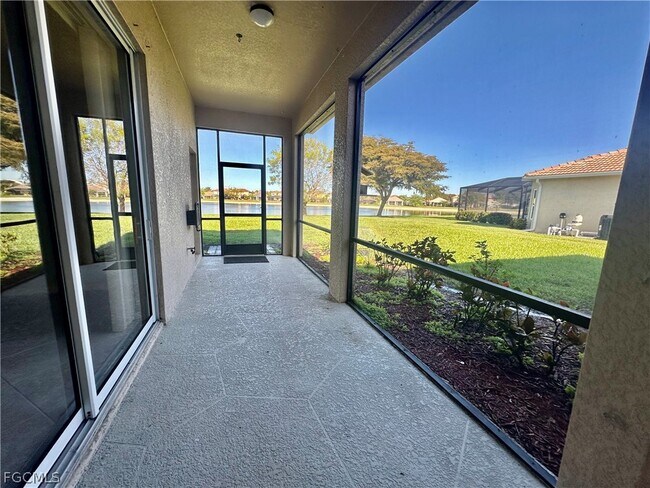 Foto del edificio - 12469 Pebble Stone Ct