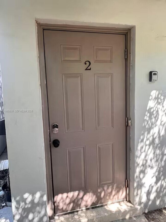 Building Photo - 1120 NE 24th Ave