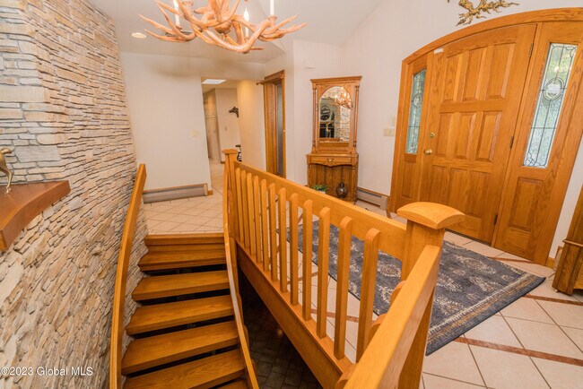 Foto del edificio - 1139 Middleline Rd