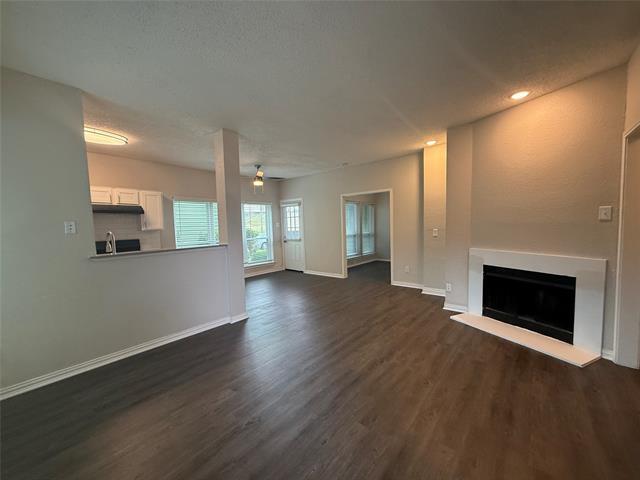 Foto del edificio - 4288 Bass Pro Dr