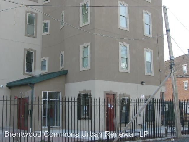 Foto principal - 285-289 S Orange Ave