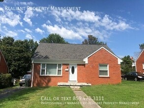Building Photo - 149 St Ann Dr