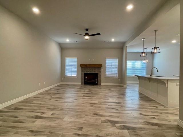 Building Photo - 1037 Parker Ln