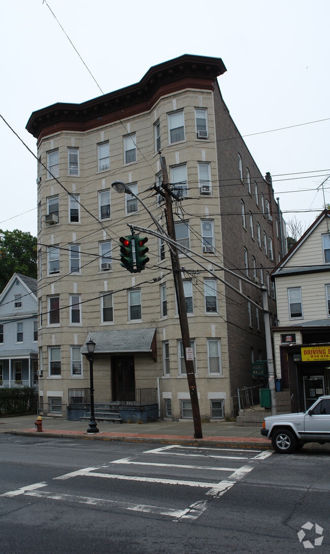 136 Mclean Ave, Yonkers, NY 10705 Apartments Yonkers, NY
