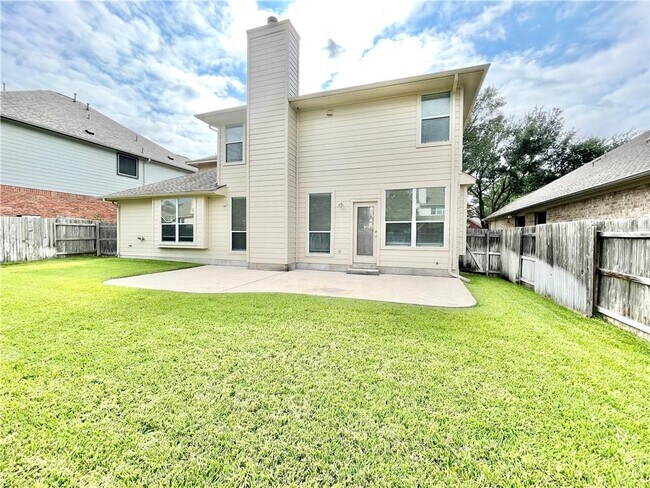 Building Photo - 3922 Blue Monster Cove