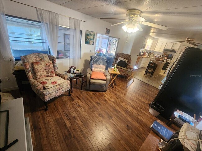 Foto del edificio - 59 Holly Dr