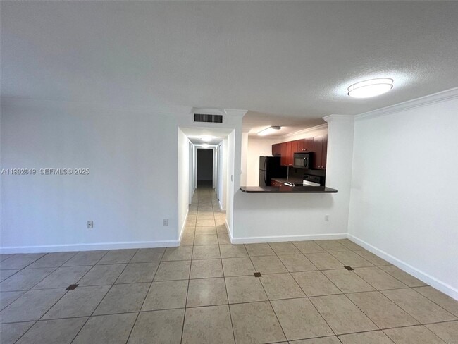 Foto del edificio - 15550 SW 80th St