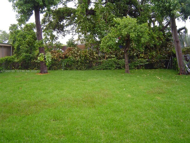 Foto del edificio - 1153 SW 13th St