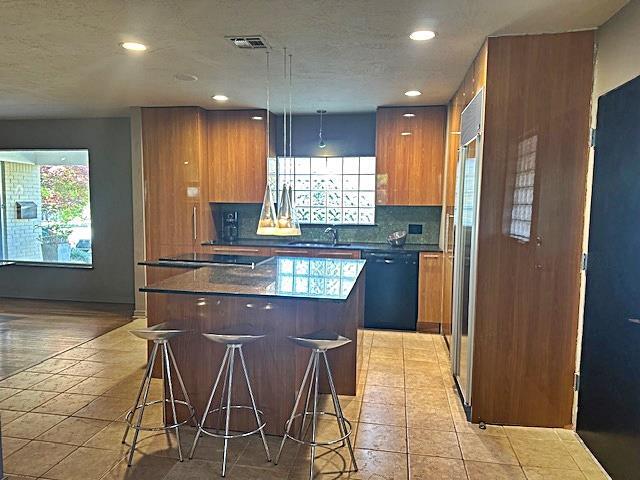 Foto del edificio - 1710 Dorchester Dr