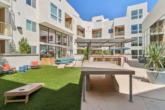 Building Photo - Begonia Place Luxury Apartments