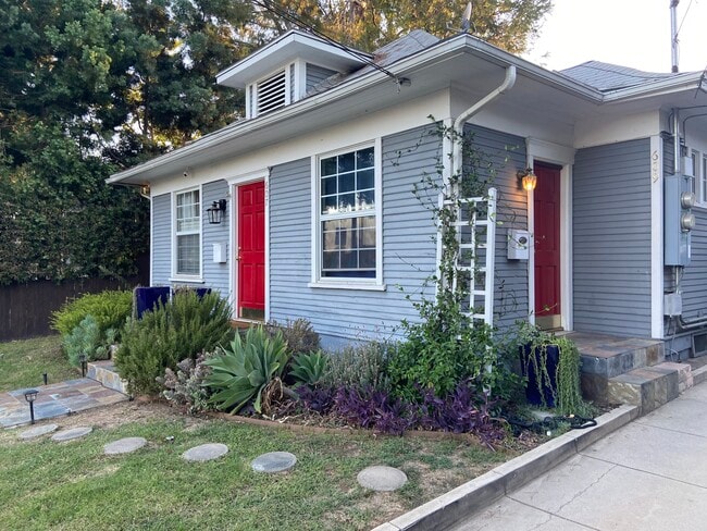 607 N Garfield Ave. - 607 N Garfield Ave