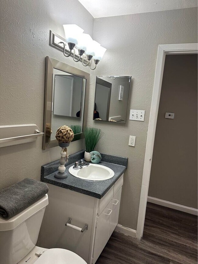 Villages of Royal Lane Apartments in Dallas, TX