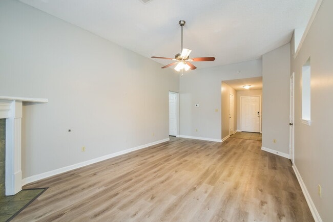 Building Photo - 10267 Fox Hunt Dr