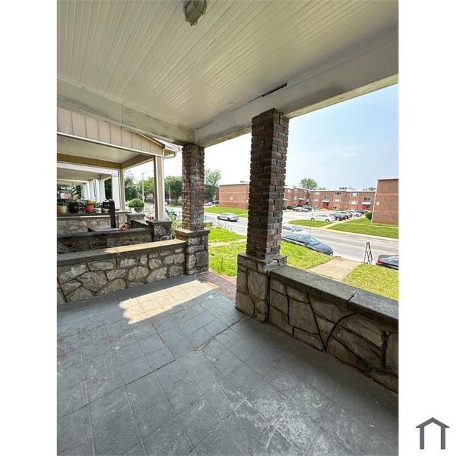 Photo - 3 Bedroom with Basement Townhome