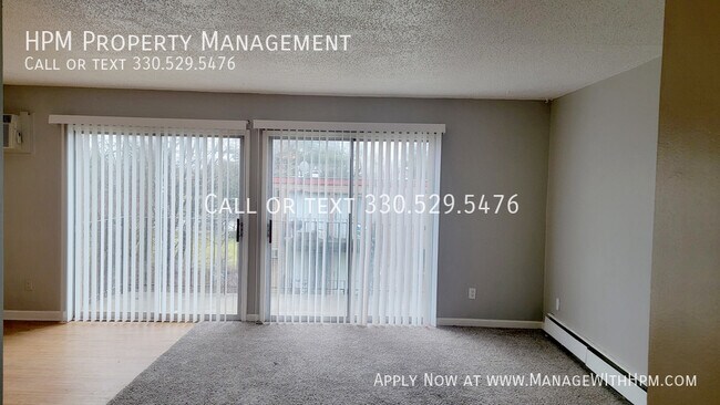 Foto del edificio - 725 E Waterloo Rd