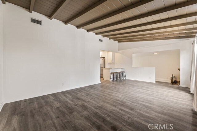 Foto del edificio - 16601 Valerio St