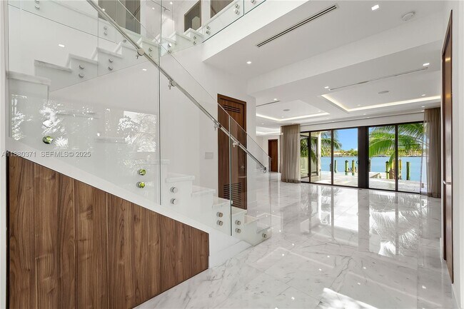 Building Photo - 1311 Stillwater Dr