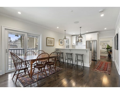 Foto del edificio - 384 Highland Ave