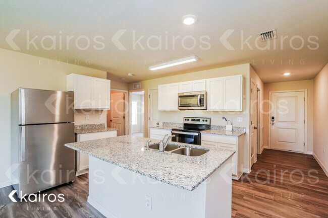 Building Photo - 9094 Aegean Cir.