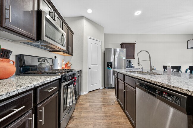 Building Photo - 14601 Blackbrush Mnr