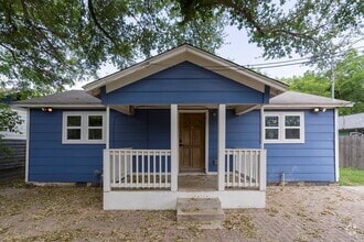 Building Photo - 1116 Ebert Ave