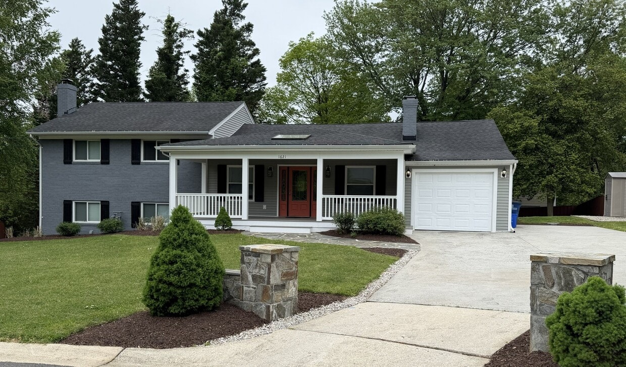 Photo - 1621 Oaklawn Ct (Silver Spring, MD)