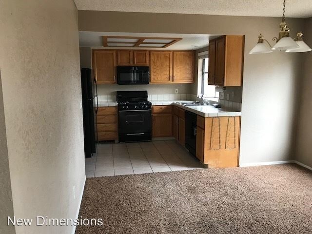Building Photo - 5855 Royal Vista Ct
