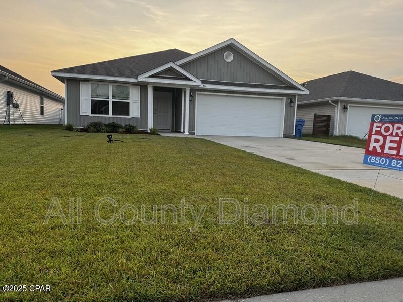 Primary Photo - 4011 Silver Spur Rd