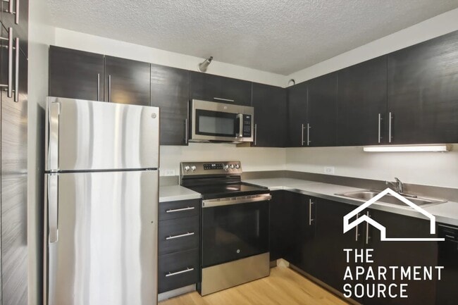 Photo - 1000 N La Salle Dr Apartment