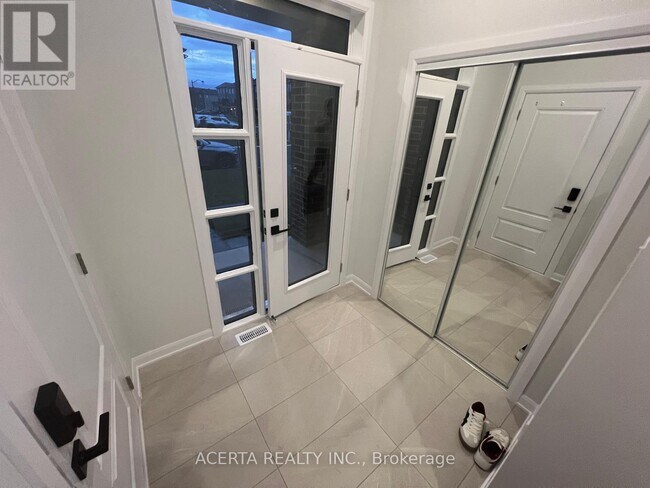Building Photo - 510 Bundoran Pl