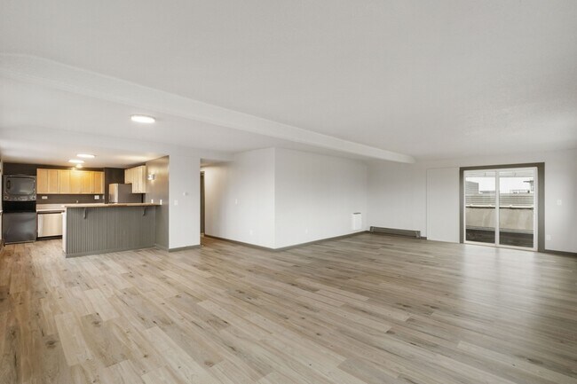 Foto del edificio - 16 N Broadway St