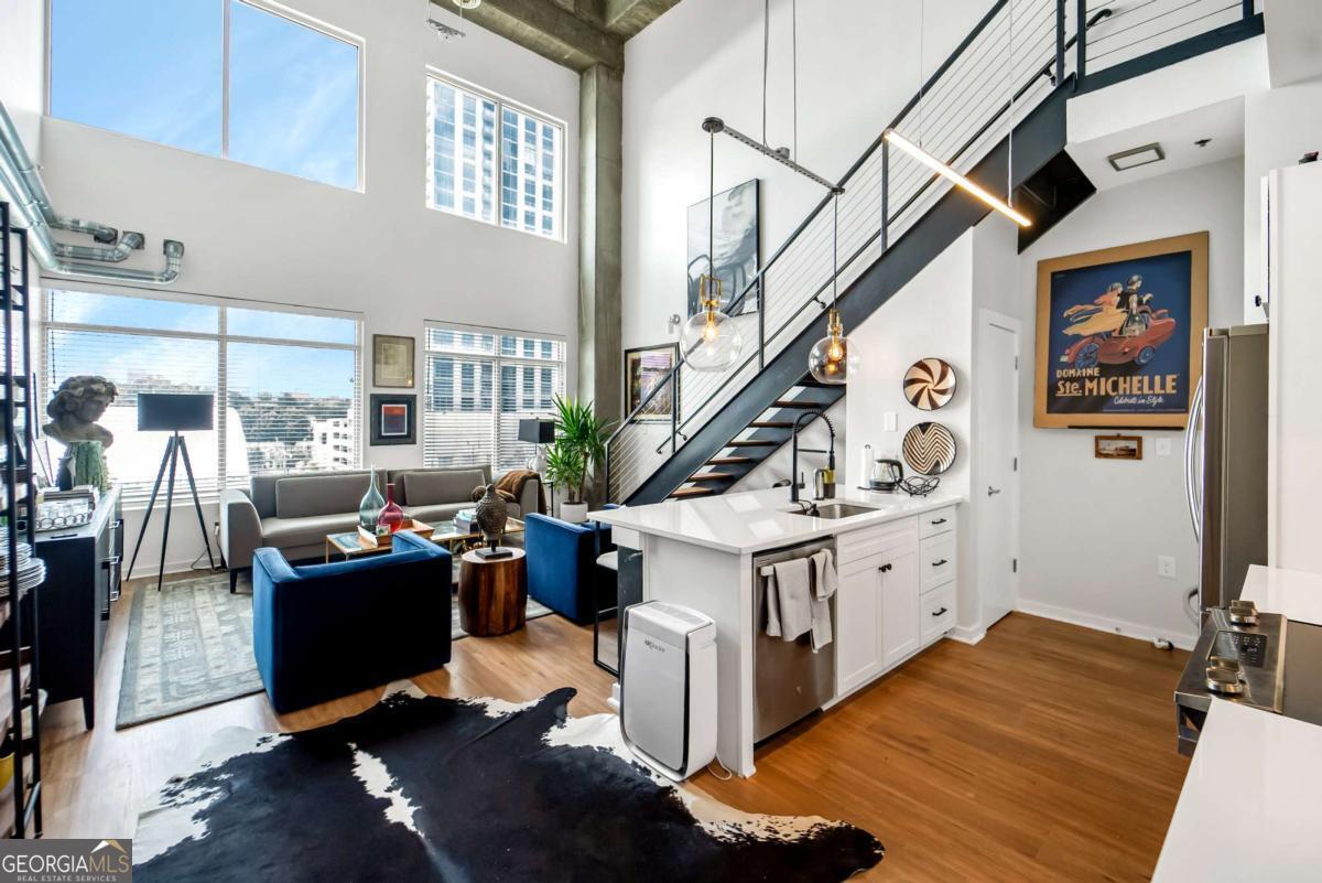 Foto principal - 260 18th St NW