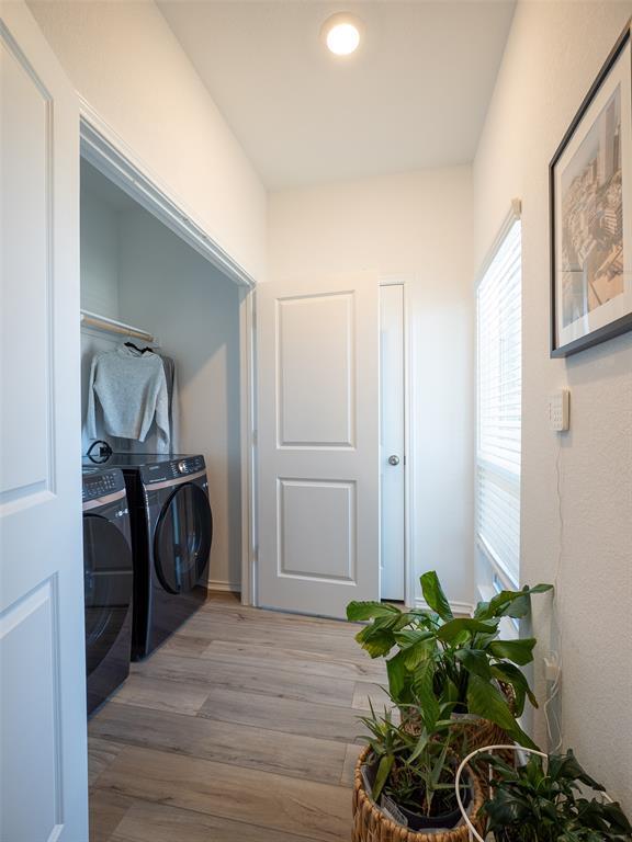 Foto del edificio - 15601 Poppy Petal Dr