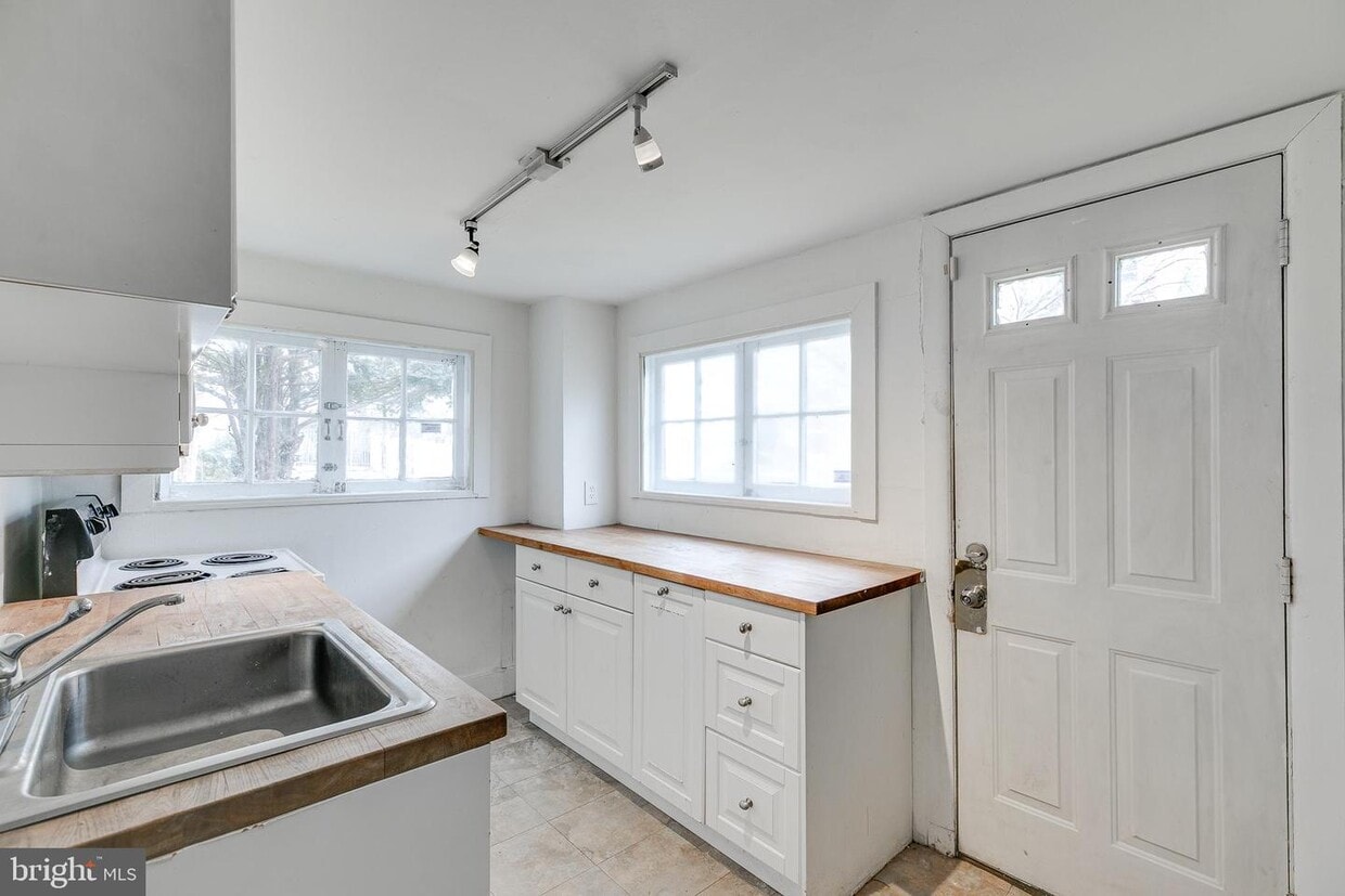 218 Landover Rd, Bryn Mawr, PA 19010 House Rental in Bryn Mawr, PA