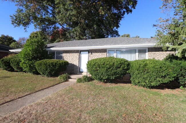 Foto del edificio - 501 Westerfield Way