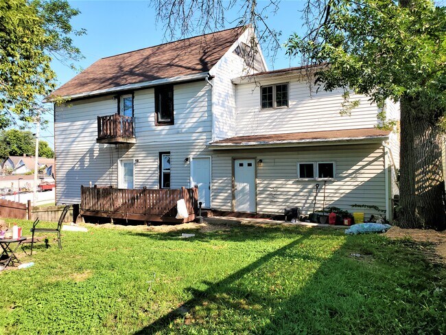 Side Yard - 1213 N 13th St