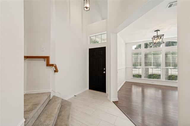 Building Photo - 7086 Richmond Dr