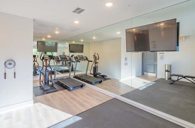 Foto del edificio - Jasmine Luxury Apartments (3672 Jasmine)
