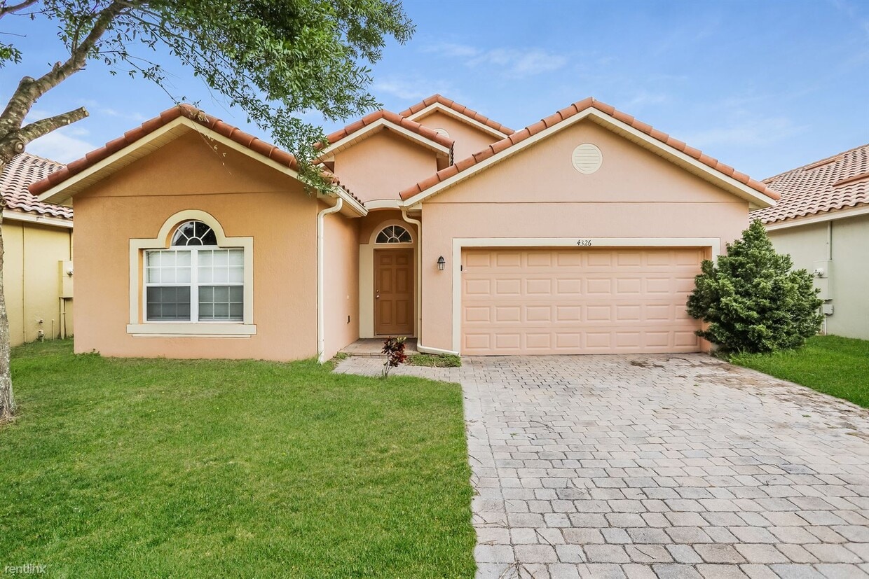 4326 Fitzroy Reef Dr, Mims, FL 32754 House Rental in Mims, FL