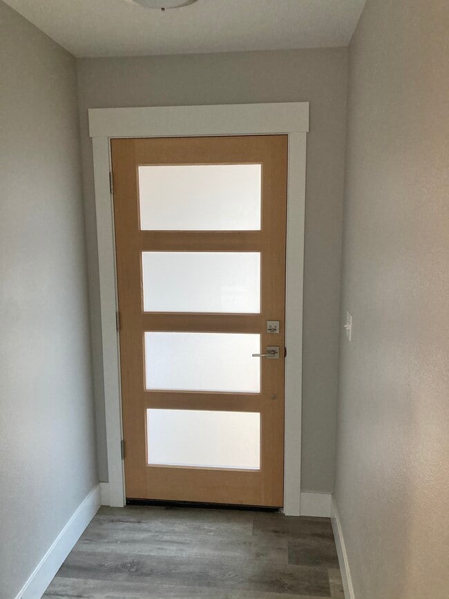 211 Oak St, Winlock, WA 98596 Townhome Rentals in Winlock WA