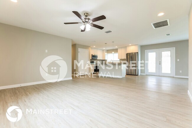 Foto del edificio - 5292 Trekell St
