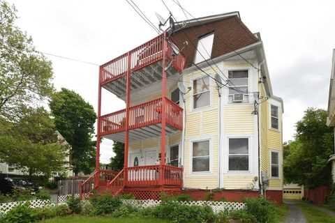 Primary Photo - 21 Corlies Ave