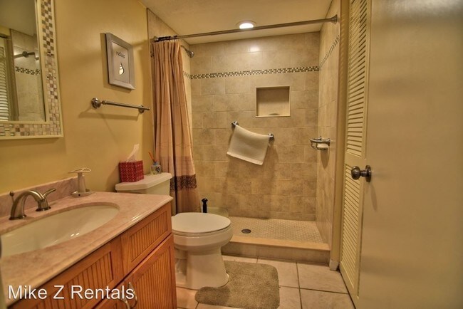 Foto del edificio - 616 Wiggins Bay Dr